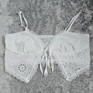 SHEIN White Lace Detail Top